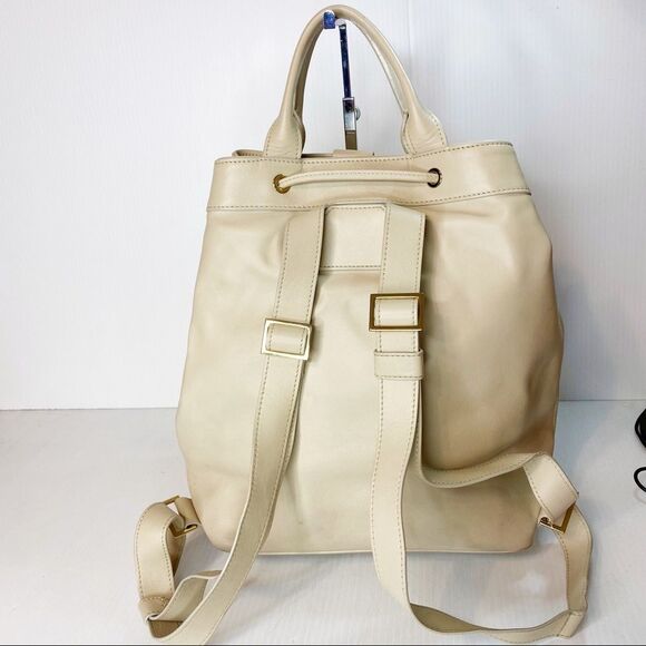 Fairchild Baldwin Rucksack in Stone Backpack - Picture 5 of 12